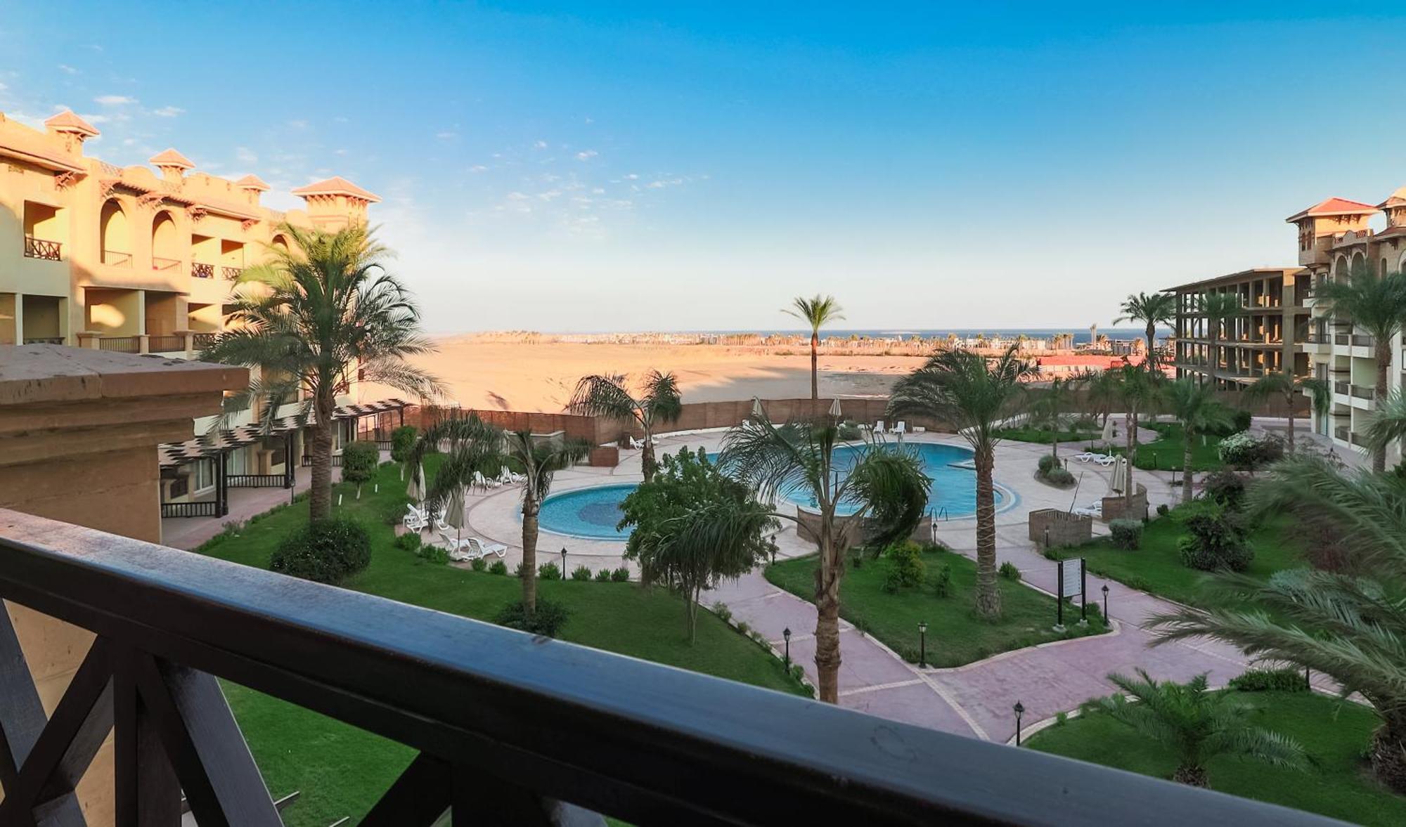 One Bedroom Apartment With Pool View C301 -Al Saraya Sahl Hasheesh By Peaks Hurghada Eksteriør billede